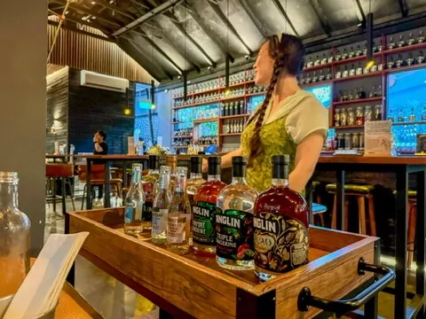 gin distillery tour